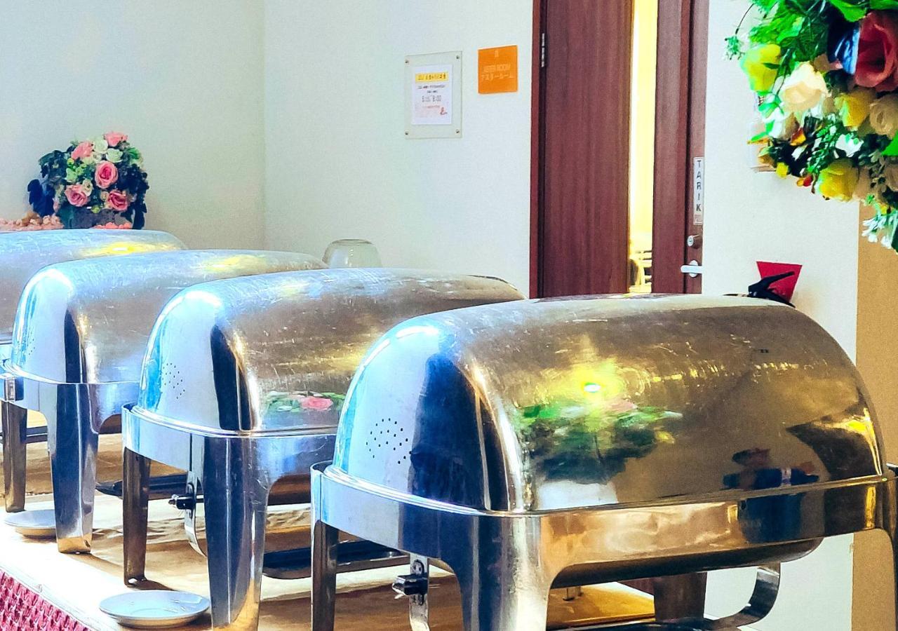 Le Premier Hotel Deltamas Cikarang Εξωτερικό φωτογραφία