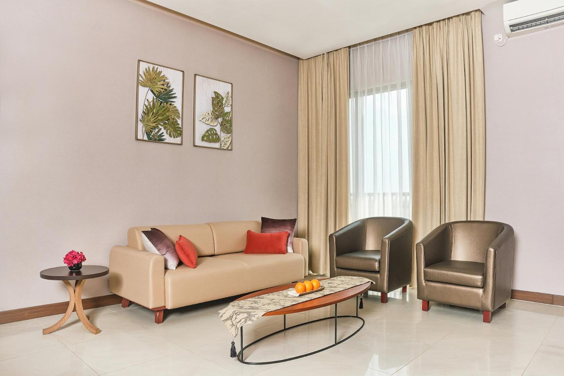 Le Premier Hotel Deltamas Cikarang Δωμάτιο φωτογραφία